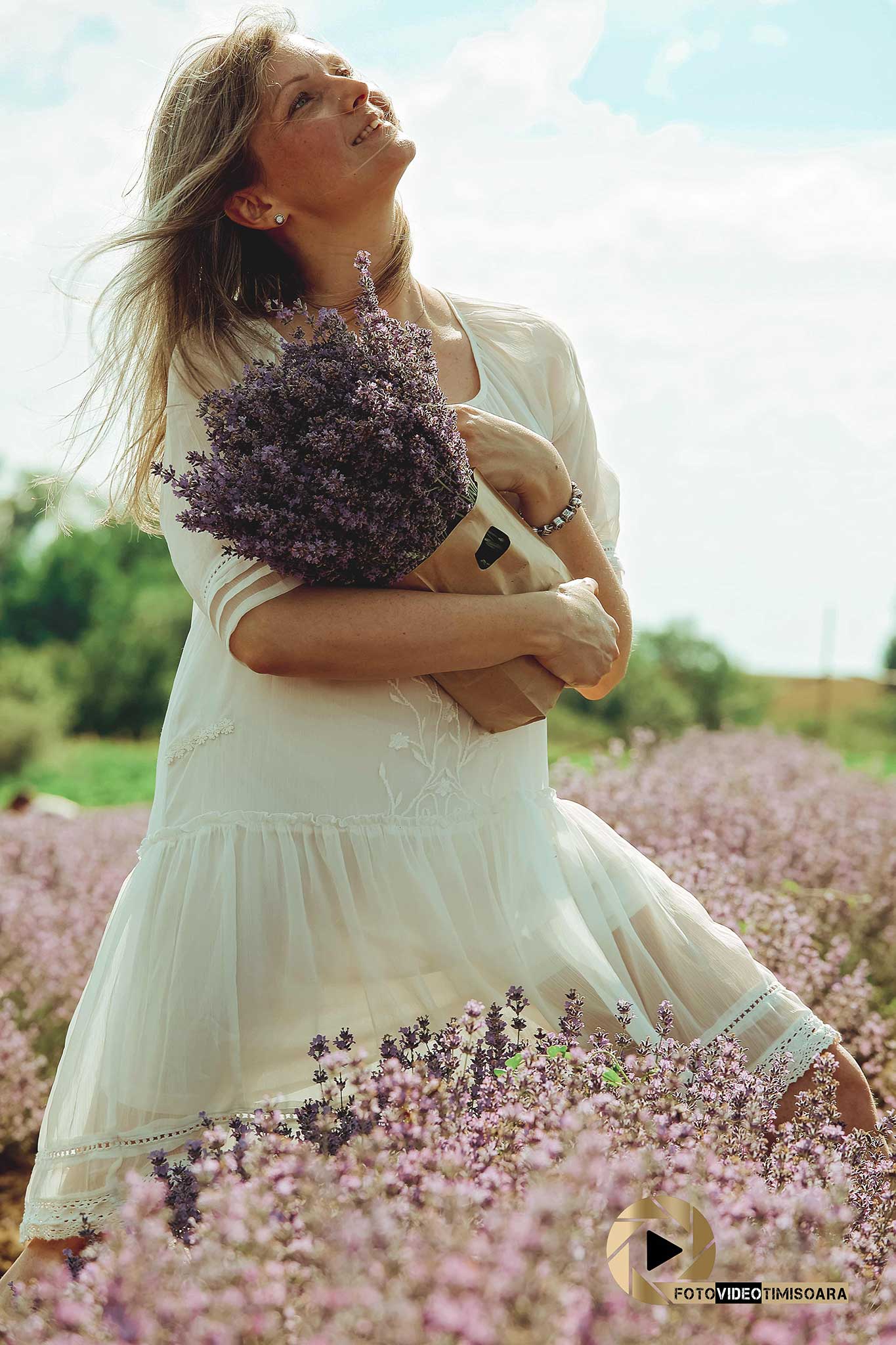 Photo Shooting in campul de lavanda