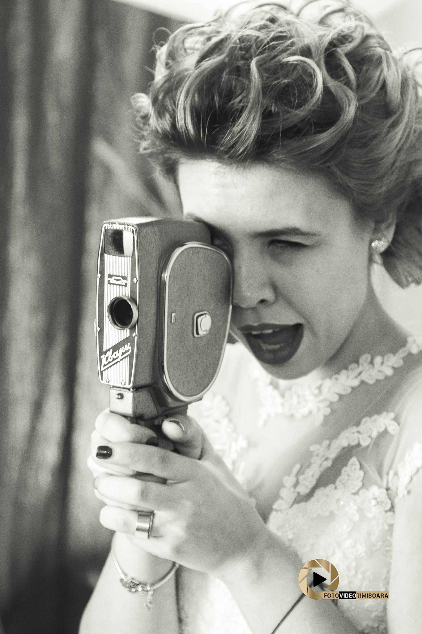 Atentie ! Se filmeaza ! Operator Imagine de top ! 